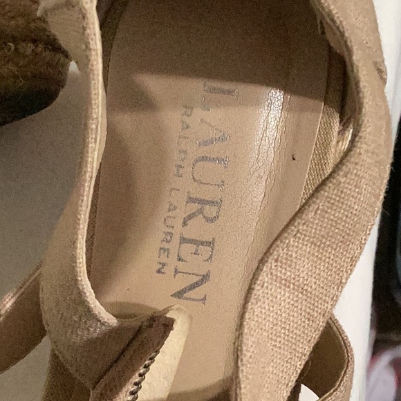 Ralph Lauren wedges. - Picture 7 of 7